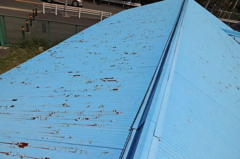 ガルバリウム鋼板　屋根カバー工法　神奈川県横浜市金沢区　A様